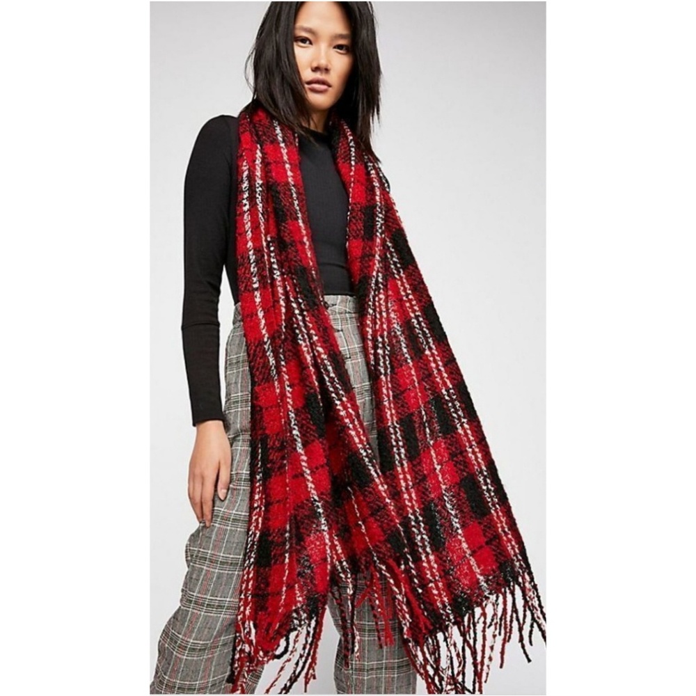 Free People Plaid Fringe Blanket Scarf wrap - Picture 4 of 6